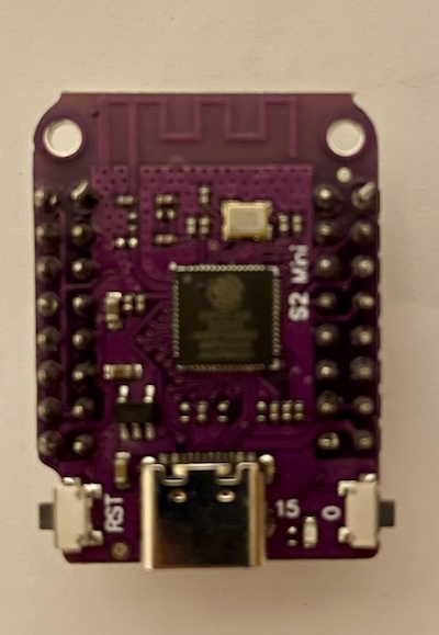 Lolin ESP32-S2 Mini!